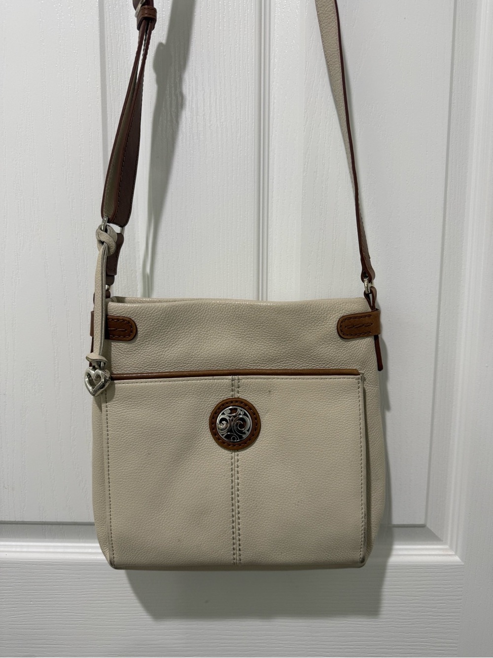 EUC Brighton Selena Super Organizer Purse Leather crossbody bag